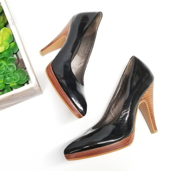 NYLA Sharlene Black Pumps - Picture 2 of 7